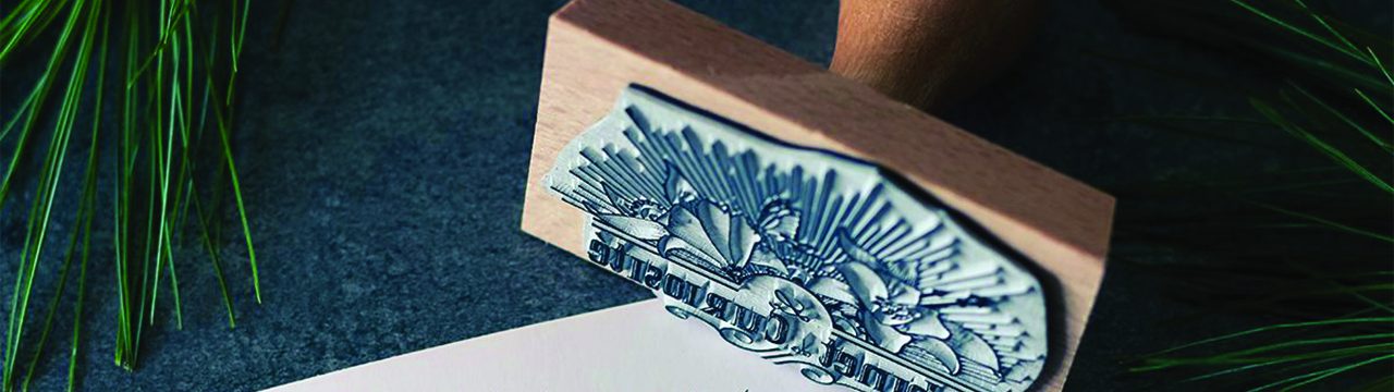 les applications du tampon personnalisé