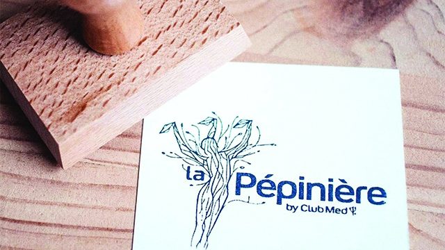 tampon bois avec logo